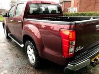 ISUZU D-MAX