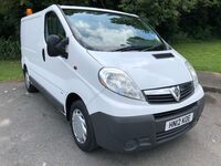 VAUXHALL VIVARO